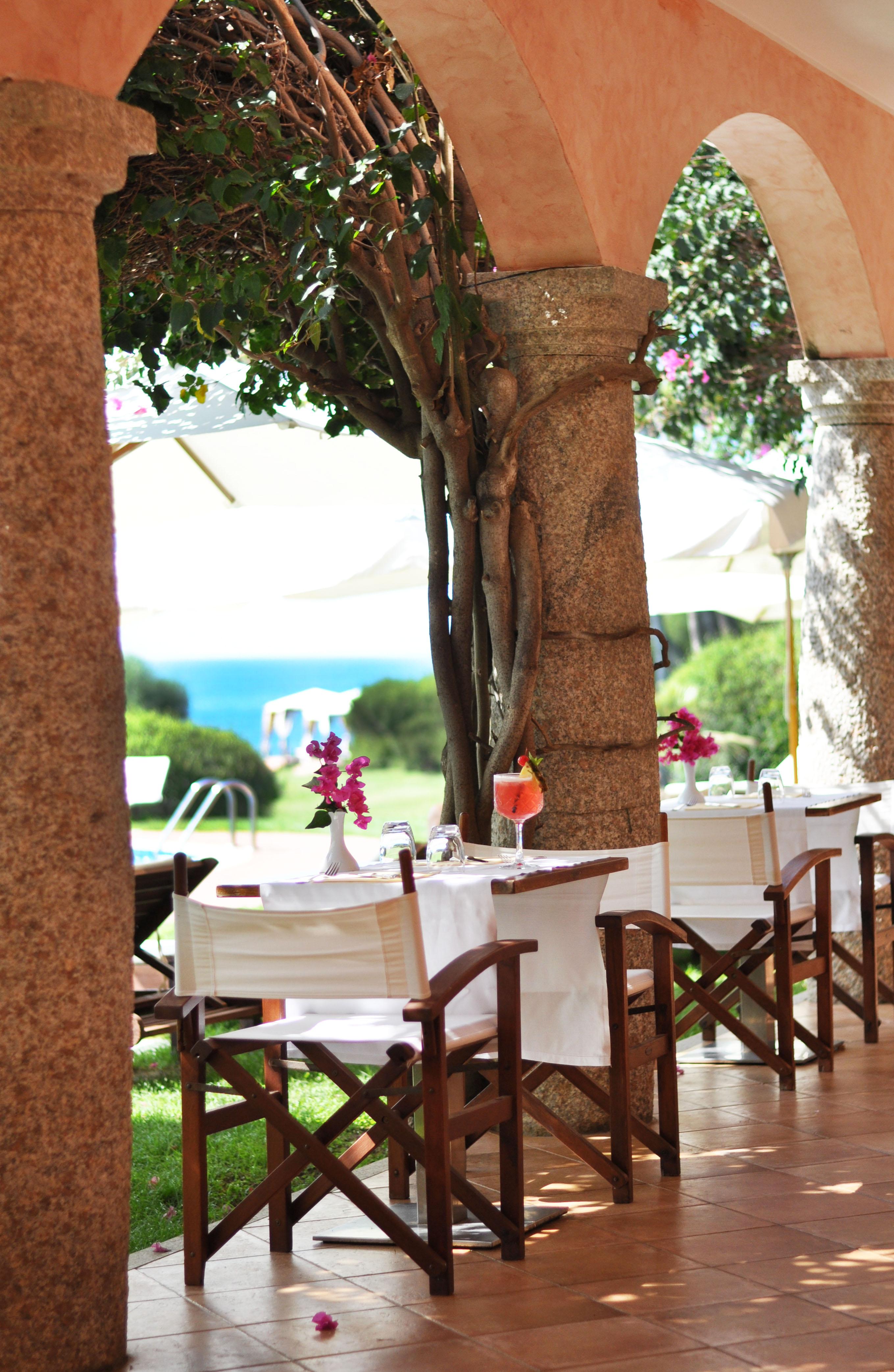 Hotel Cala Caterina Виласимиус Екстериор снимка