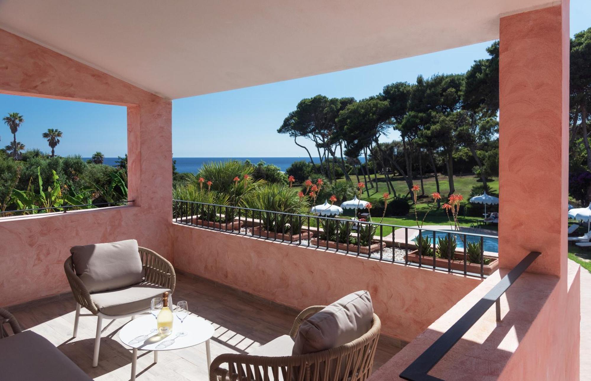 Hotel Cala Caterina Виласимиус Екстериор снимка