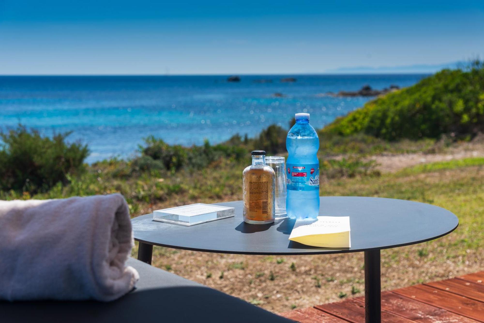 Hotel Cala Caterina Виласимиус Екстериор снимка
