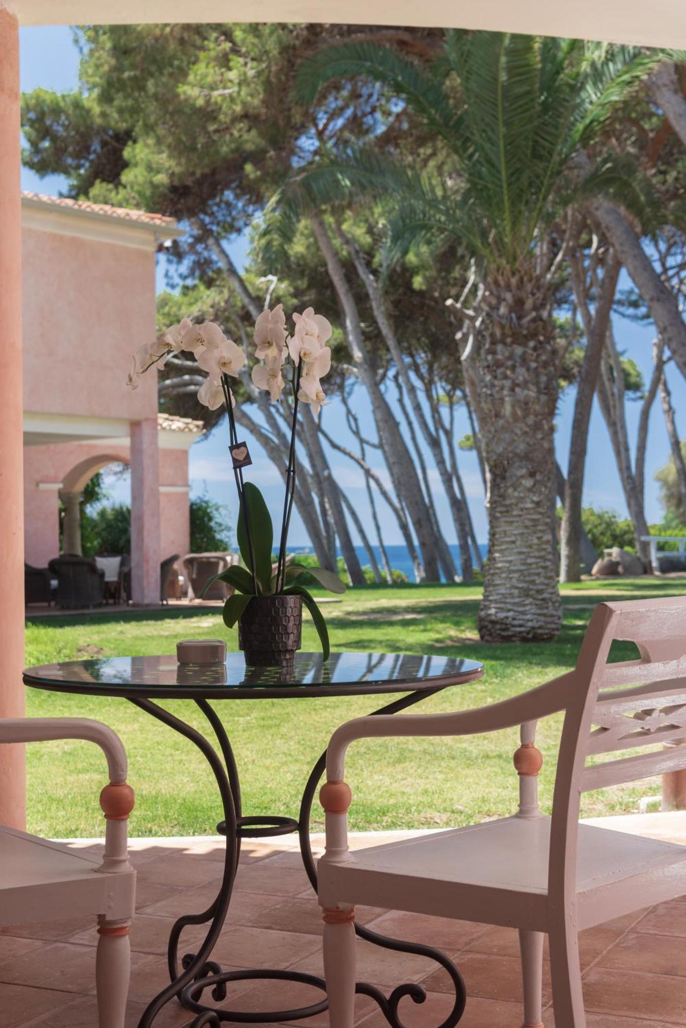 Hotel Cala Caterina Виласимиус Екстериор снимка